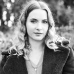 Autorin im deutschen lyrik verlag Jana Blanter
